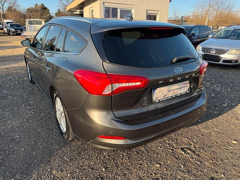 Gebraucht Ford Focus 125 PS (91 kW) 2022 Magnetic Kombi