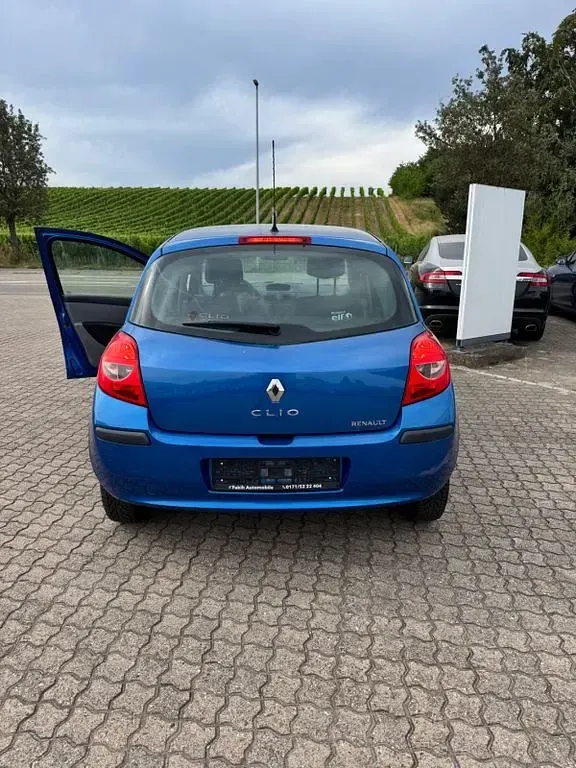 Gebraucht Renault Clio III Authentique 75 PS (55 kW) 2006 Blau Limousine