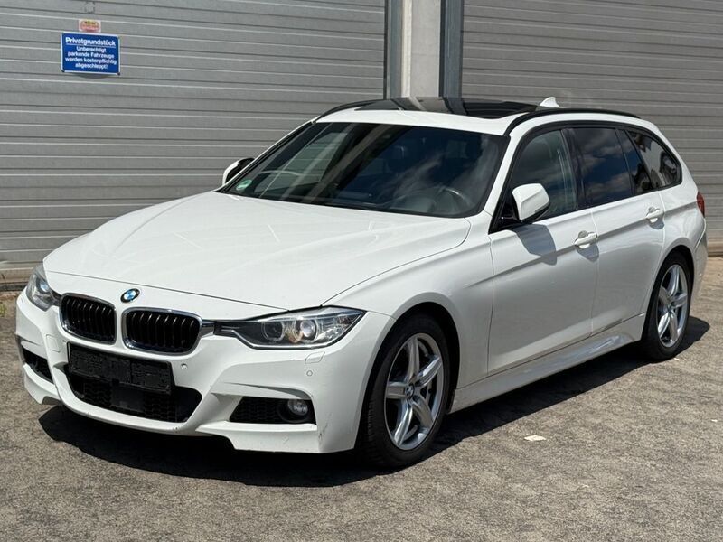 Weiß Gebraucht 2013 BMW 330 M Sport Kombi | 7.999 € (Guter Preis) - Bild 1/4