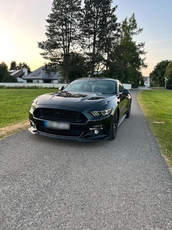 Gebraucht Ford Mustang GT 421 PS (309 kW) 2016 Schwarz Coupé