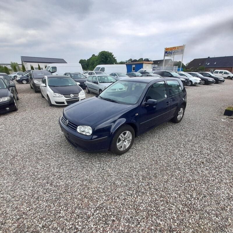 Blau Gebraucht 1998 VW Golf IV Limousine | 2.650 € - Bild 1/4