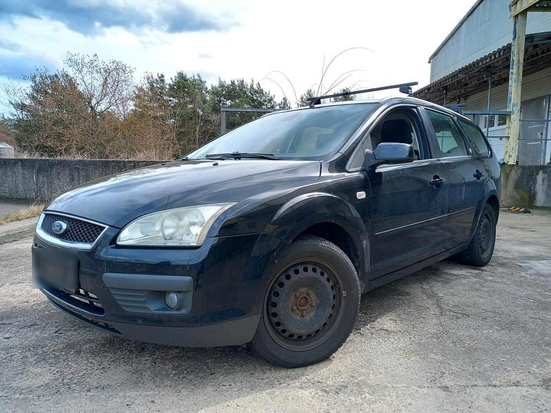 Usata Ford Focus 115 CV (84 kW) 2005 Nero Station wagon