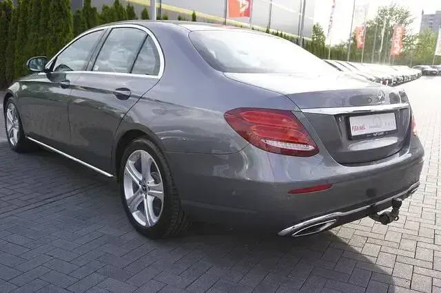 Gebraucht Mercedes E300 245 PS (180 kW) 2017 Grau Limousine