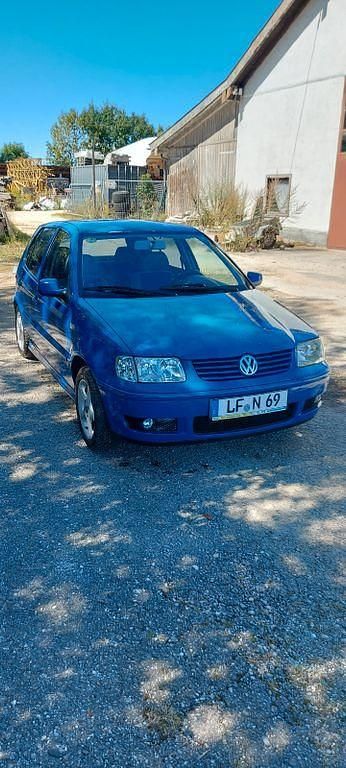 Gebraucht 2000 VW Polo Highline Limousine | 1.600 € (Fairer Preis) - Bild 1/4
