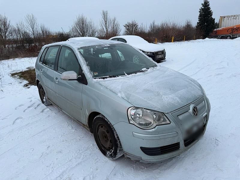 Gebraucht VW Polo 80 PS (58 kW) 2007 Blau Kleinwagen