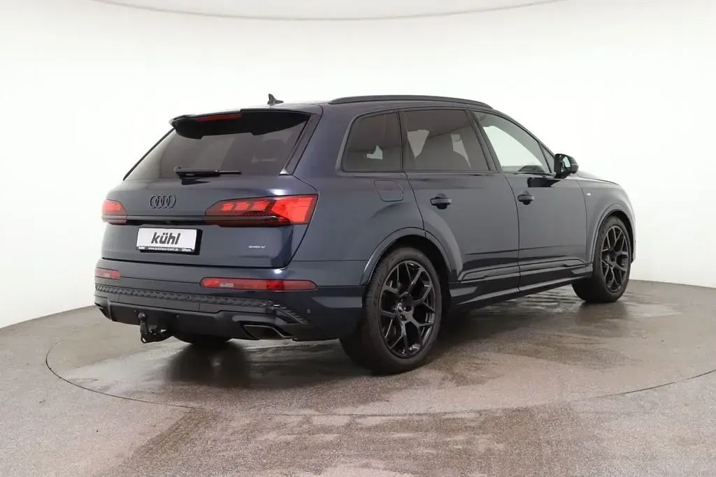 Neu Audi Q7 S-Line 286 PS (210 kW) 2025 Blau SUV