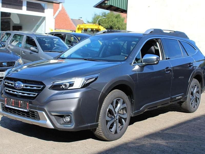 Gebraucht Subaru Outback Platinum 169 PS (124 kW) 2023 Magnetite gray (m) SUV
