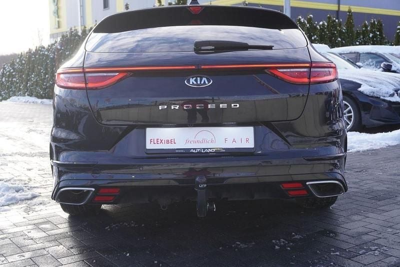 Gebraucht Kia ProCeed GT GT 204 PS (150 kW) 2020 Schwarz Kleinwagen