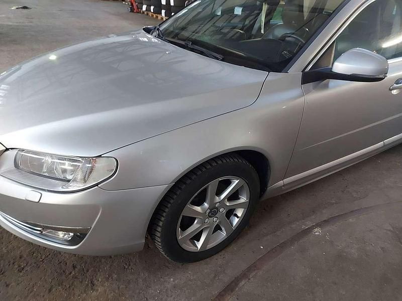 Gebraucht Volvo V70 150 PS (110 kW) 2015 Silber Kombi