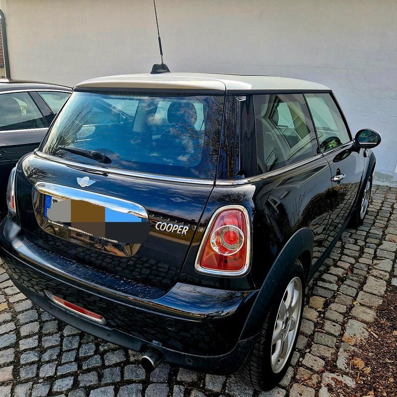 Gebraucht Mini Cooper 136 PS (100 kW) 2014 Schwarz Kleinwagen