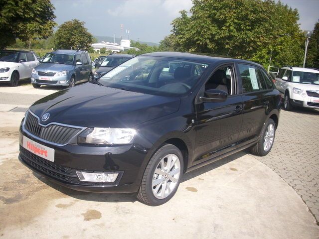Gebraucht Skoda Rapid Ambition 86 PS (63 kW) 2013 Schwarz metallic Kombi