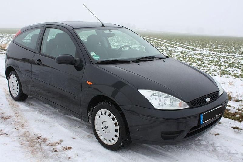 Gebraucht Ford Focus Viva 75 PS (55 kW) 2003 Schwarz Limousine