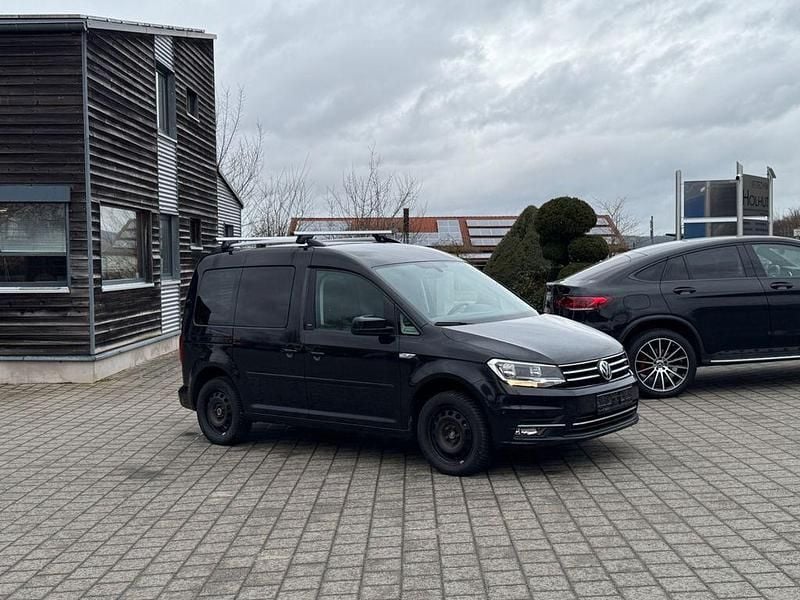 Gebraucht VW Caddy Conceptline 102 PS (75 kW) 2018 Schwarz Van / Kleinbus