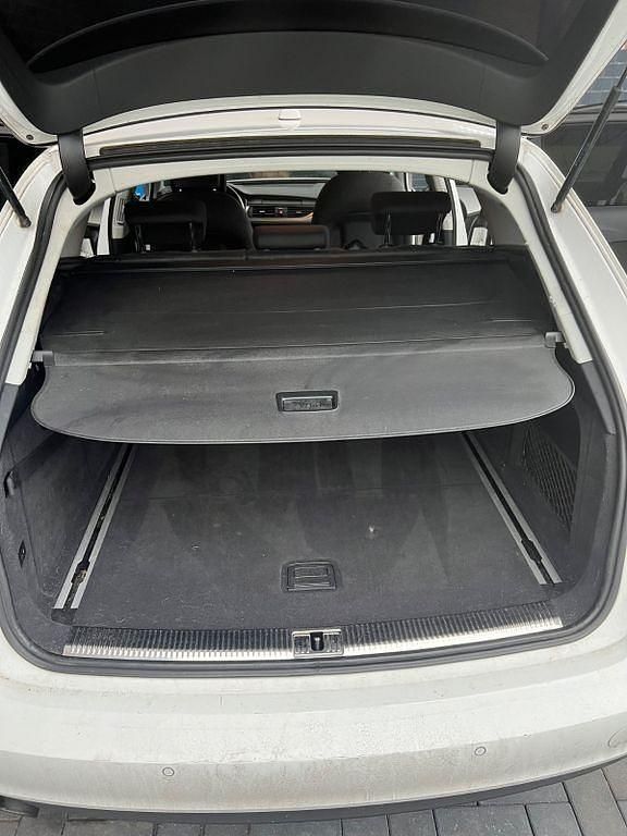 Gebraucht Audi A6 Sport 177 PS (130 kW) 2013 Weiß Kombi