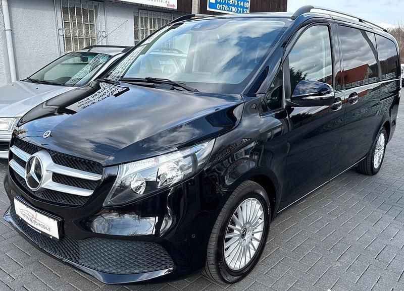 Gebraucht Mercedes V220 Sport 163 PS (119 kW) 2020 Schwarz Van / Kleinbus