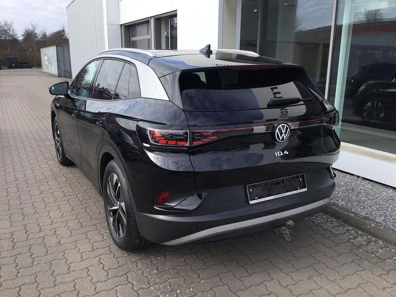 Gebraucht VW ID.4 Pro Performance 150 kW (204 PS) 2022 Grenadillschwarz (metallic) SUV