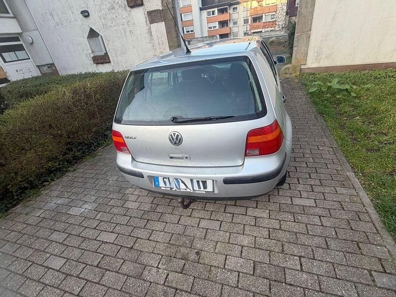 Gebraucht VW Golf IV 75 PS (55 kW) 2001 Silber Limousine