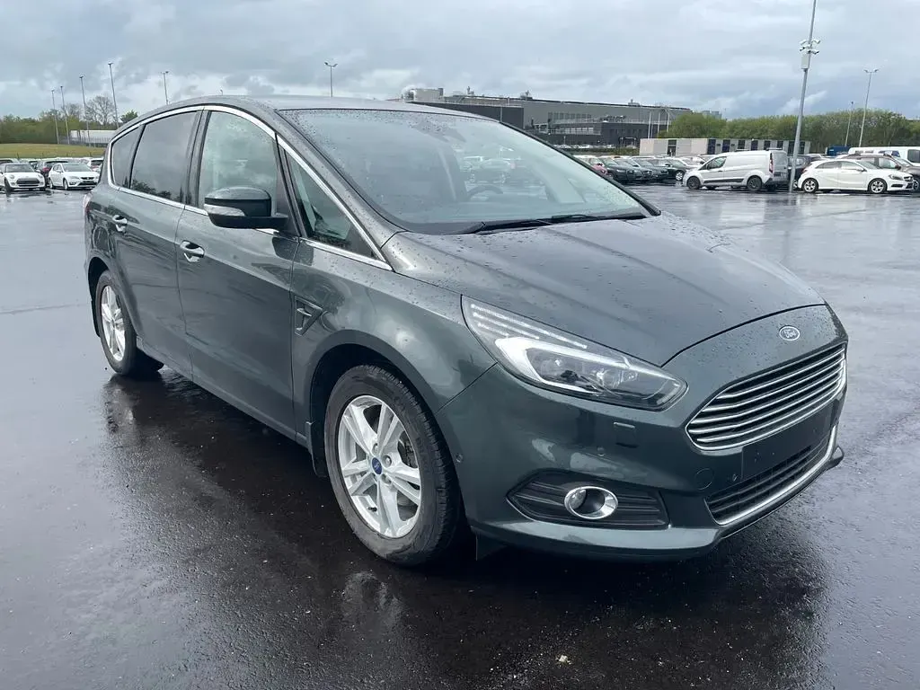 Occasion Ford S-MAX Titanium 179 ch (131 kW) 2018 Gris Monospace