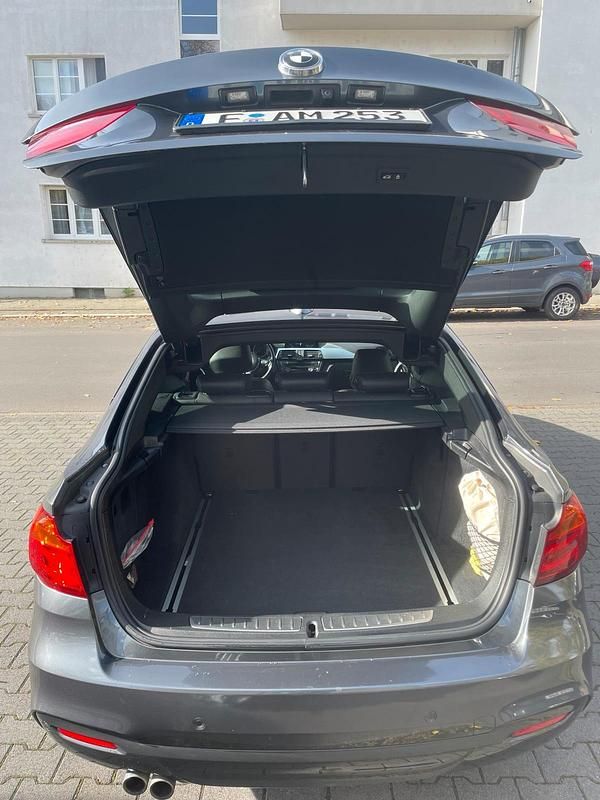 Second-hand BMW 325 224 CP (164 kW) 2015 Gri Berlinǎ