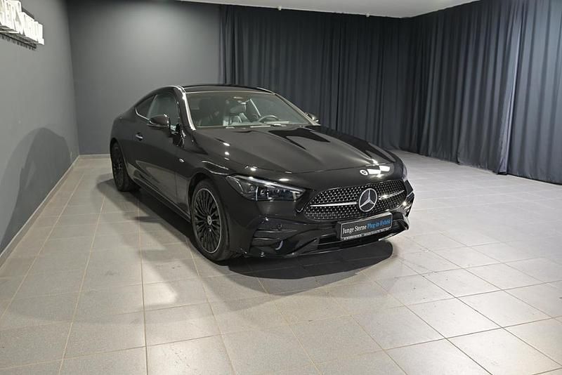 Gebraucht Mercedes CLE300 Advanced 313 PS (230 kW) 2025 Metalliclack obsidianschwarz metallic Coupé