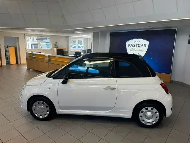 Gebraucht Fiat 500 69 PS (50 kW) 2022 Schwarz Kleinwagen