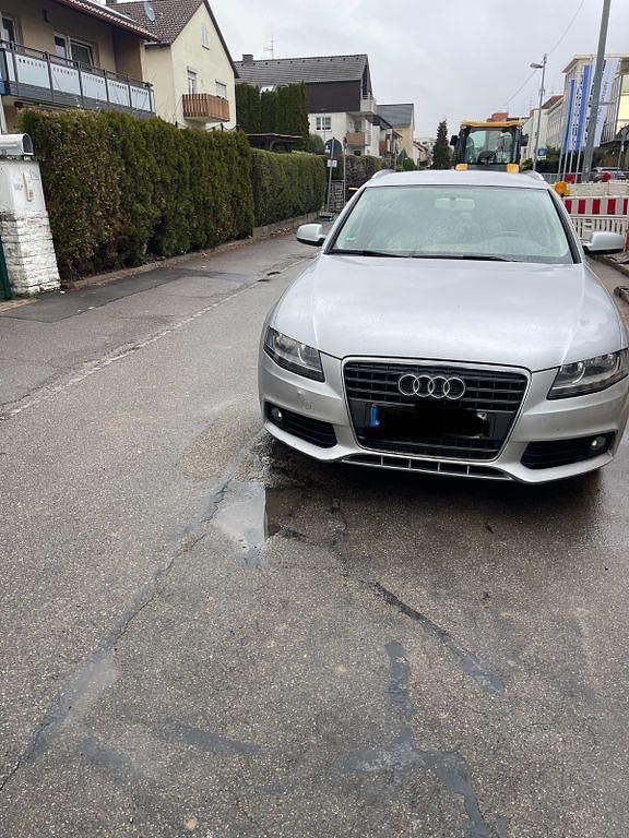 Gebraucht Audi A4 Ambiente 160 PS (117 kW) 2011 Grau Kombi