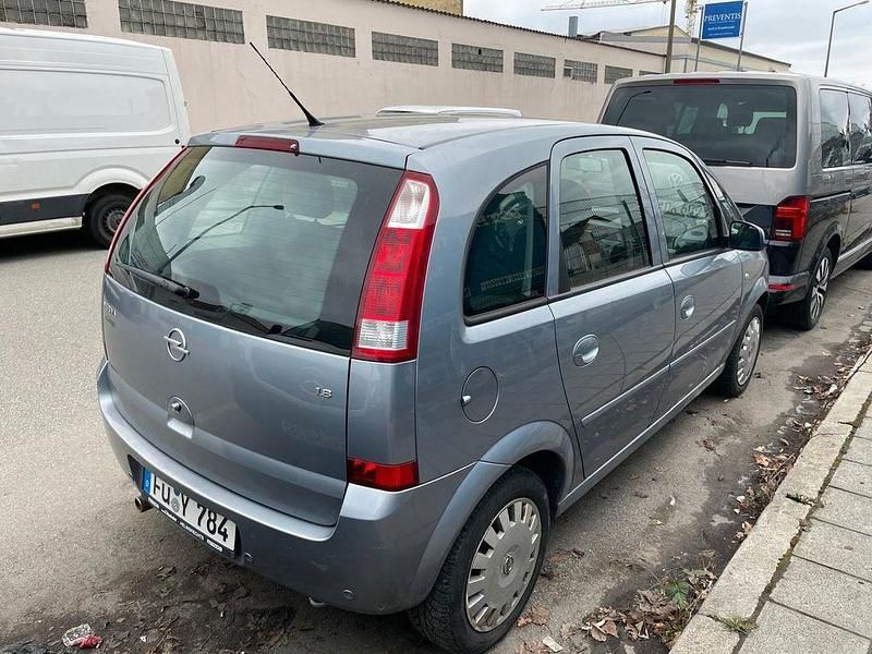 Gebraucht Opel Meriva Edition 90 PS (66 kW) 2005 Grau Van / Kleinbus