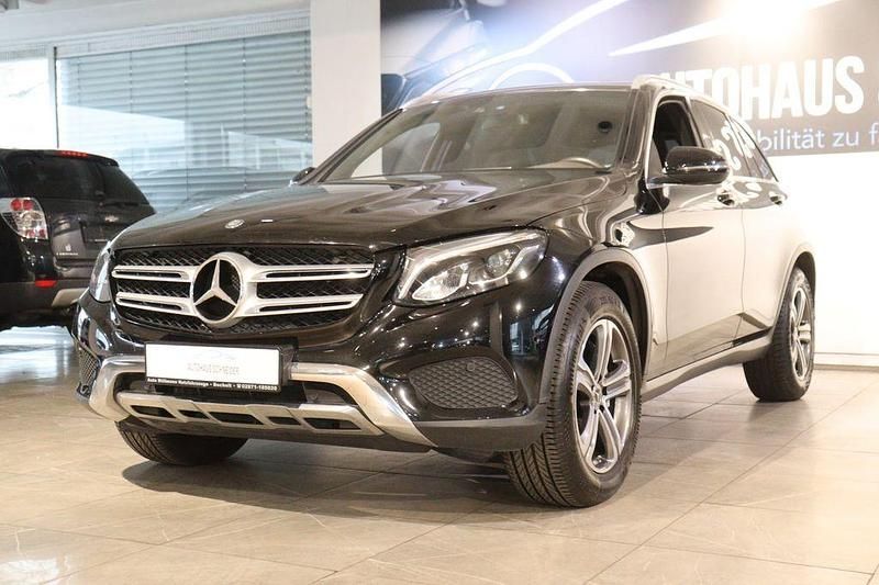 Gebraucht Mercedes GLC250 204 PS (150 kW) 2016 Schwarz SUV