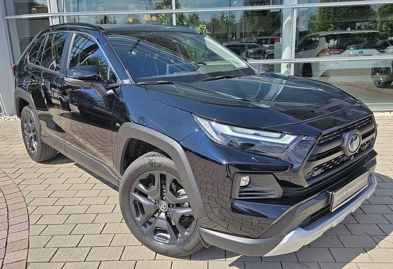 Schwarz Gebraucht 2023 Toyota RAV4 Hybrid Basis SUV | 41.980 € (Etwas zu teuer) - Bild 1/4