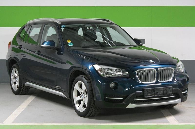 Gebraucht BMW X1 184 PS (135 kW) 2013 Midnight blue ii (metallic) SUV