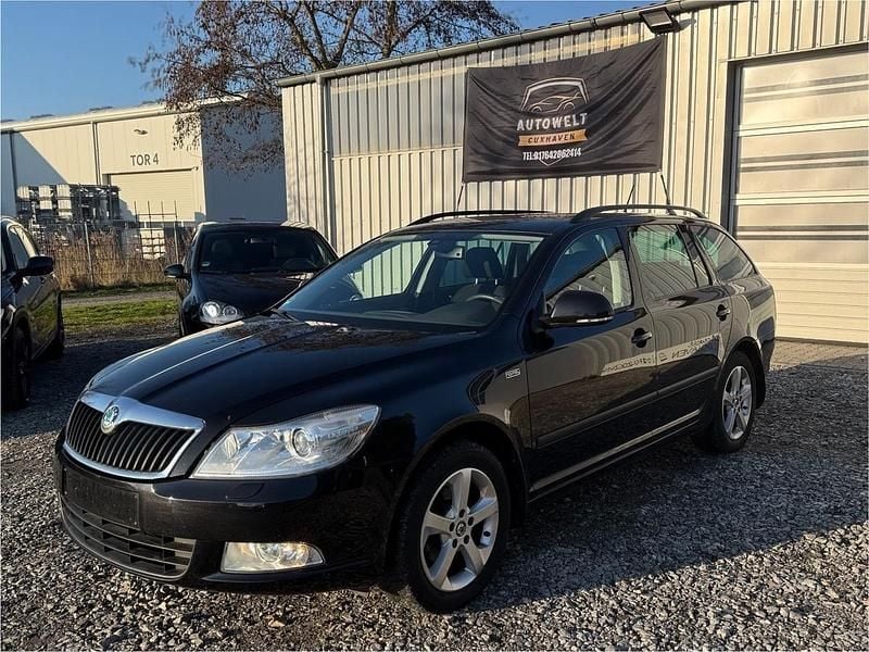 Gebraucht Skoda Octavia Family 122 PS (89 kW) 2011 Schwarz Kombi