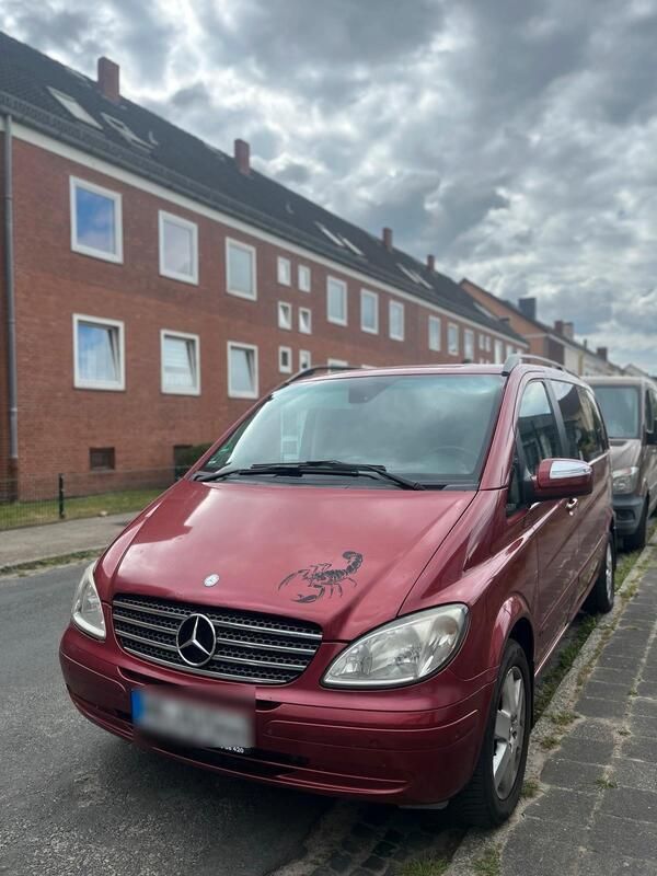 Andere außenfarben Gebraucht 2010 Mercedes Viano Van / Kleinbus | 8.999 € (Superpreis) - Bild 1/4