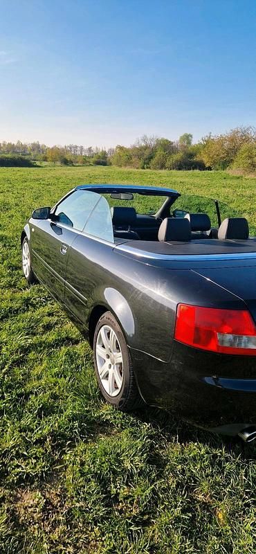 Gebraucht Audi A4 Cabriolet 160 PS (117 kW) 2004 Schwarz Cabrio