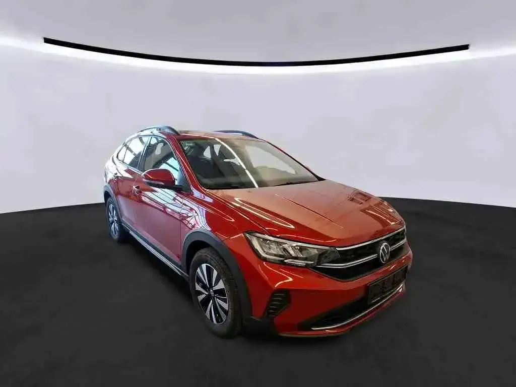Gebraucht VW Taigo IQ Drive 95 PS (69 kW) 2022 Kings red metallic SUV