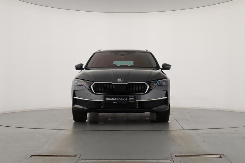 Neu Skoda Octavia 150 PS (110 kW) 2026 Graphitegrau metallic Limousine