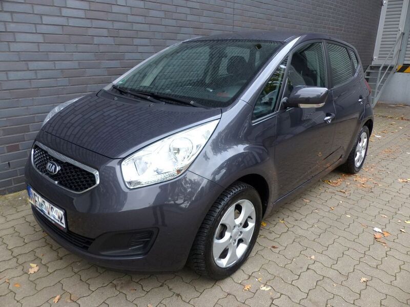 Gebraucht Kia Venga 90 PS (66 kW) 2014 Grau Kleinwagen