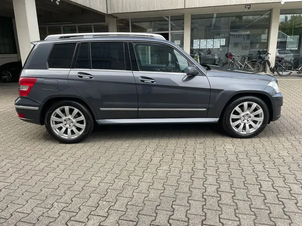 Gebraucht Mercedes GLK320 224 PS (164 kW) 2008 Grau SUV
