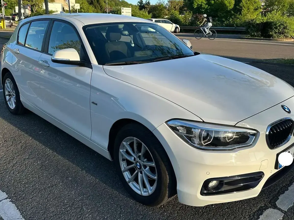 Gebraucht BMW 116 116 PS (85 kW) 2016 Weiß Kleinwagen