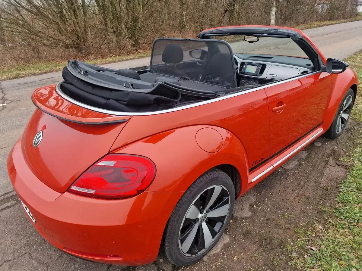 Gebraucht VW Beetle CLUB 150 PS (110 kW) 2016 Habanero orange metallic Kleinwagen