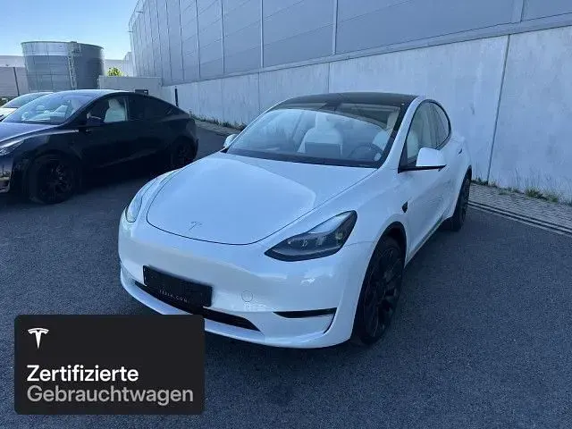 Gebraucht Tesla Model Y Performance 392 kW (533 PS) 2023 Weiß SUV