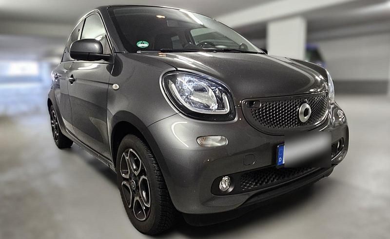Grau Gebraucht 2018 Smart ForFour Prime Kleinwagen | 11.990 € (Fairer Preis) - Bild 1/4