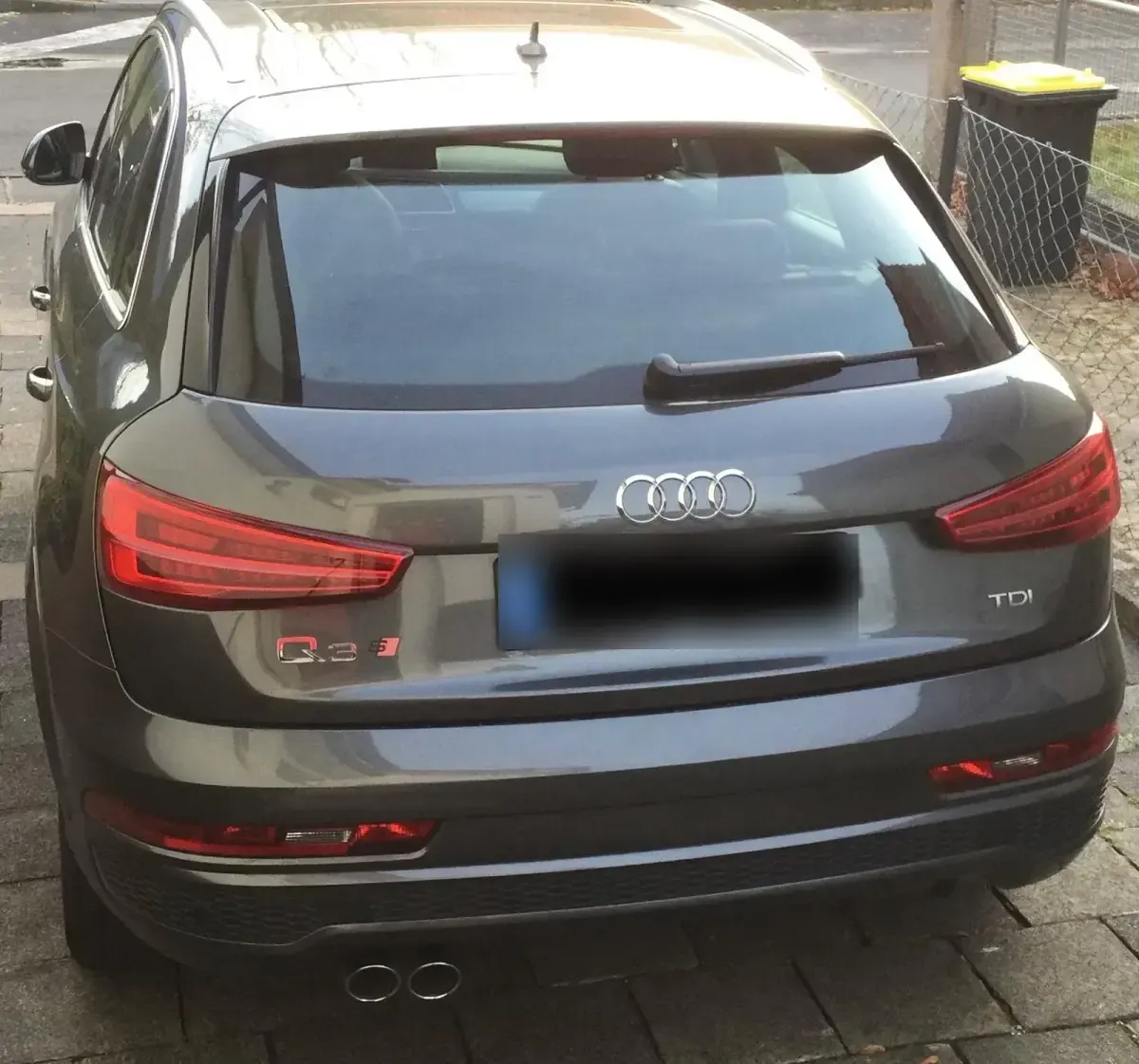 Gebraucht Audi Q3 S-Line 160 PS (117 kW) 2016 Grau SUV