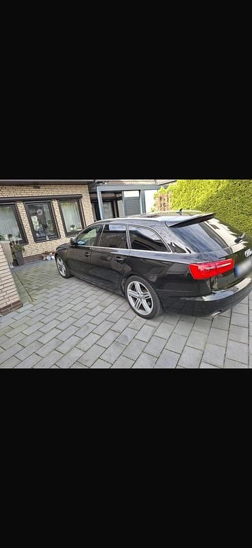 Gebraucht Audi A6 245 PS (180 kW) 2014 Schwarz Kombi