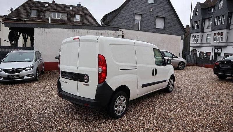Gebraucht Fiat Doblò 120 PS (88 kW) 2021 Colore esterno (weiß) Van / Kleinbus