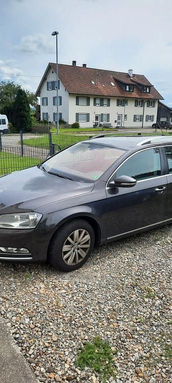 Gebraucht 2011 VW Passat Comfortline Kombi | 4.250 € (Guter Preis) - Bild 1/2