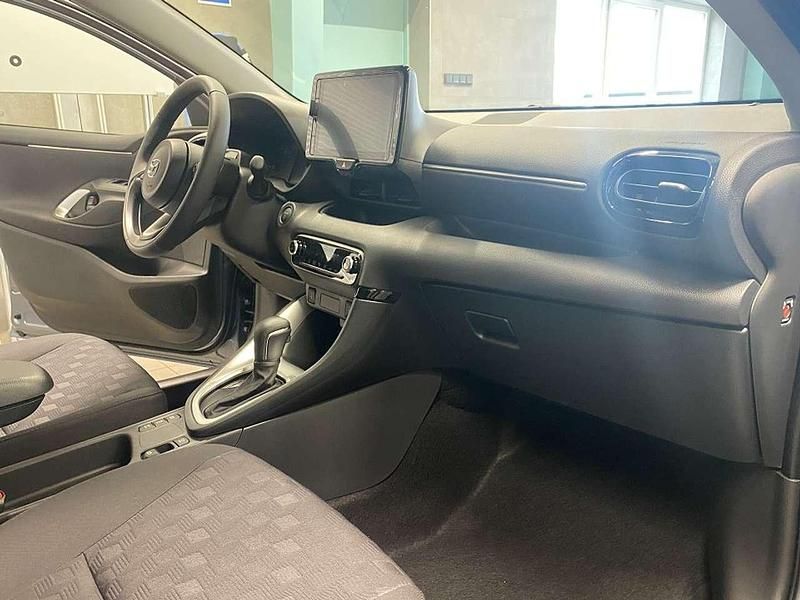 Neu Mazda 2 Exclusive 116 PS (85 kW) 2026 Sky grey Kleinwagen