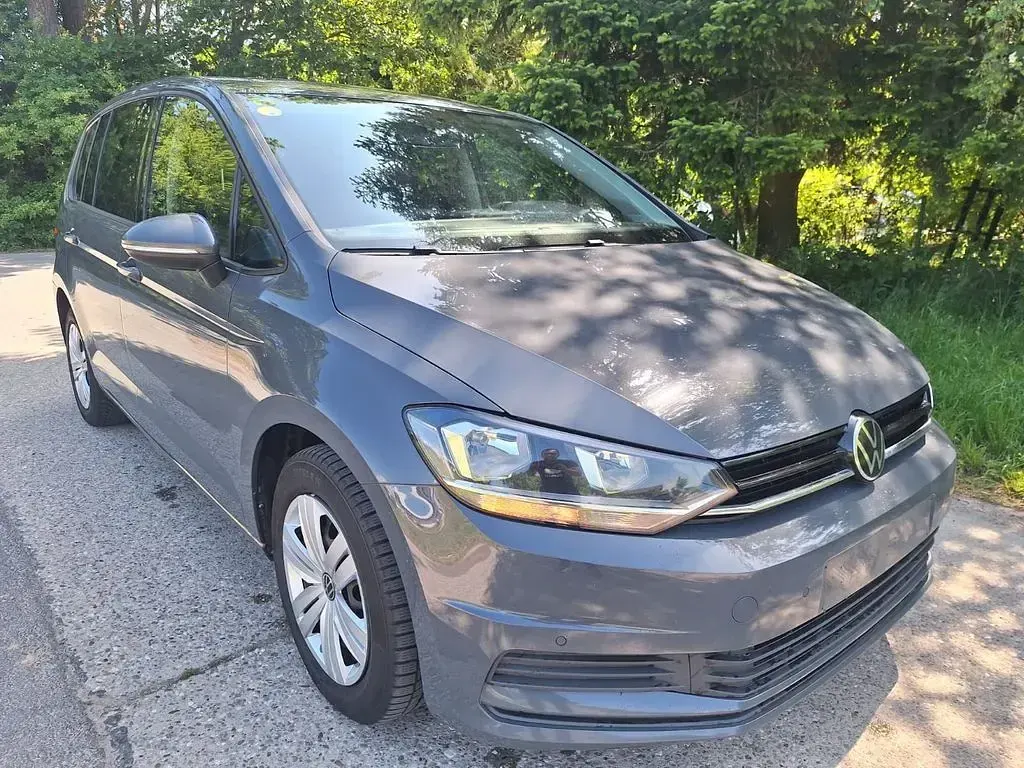 Gebraucht VW Touran 116 PS (85 kW) 2020 Grau Van / Kleinbus