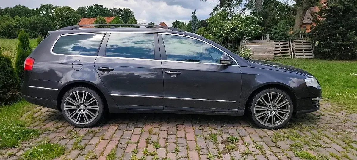 Gebraucht VW Passat 140 PS (102 kW) 2008 Braun Kombi