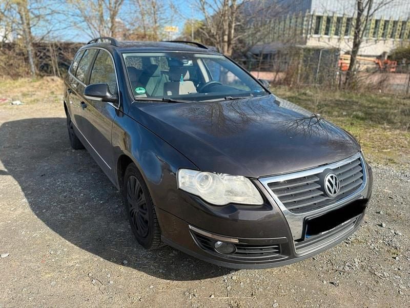 Second-hand VW Passat 105 CP (77 kW) 2007 Maro Break