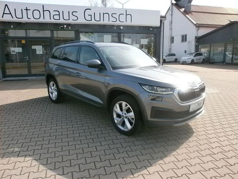 Gebraucht Skoda Kodiaq 150 PS (110 kW) 2022 Grau SUV
